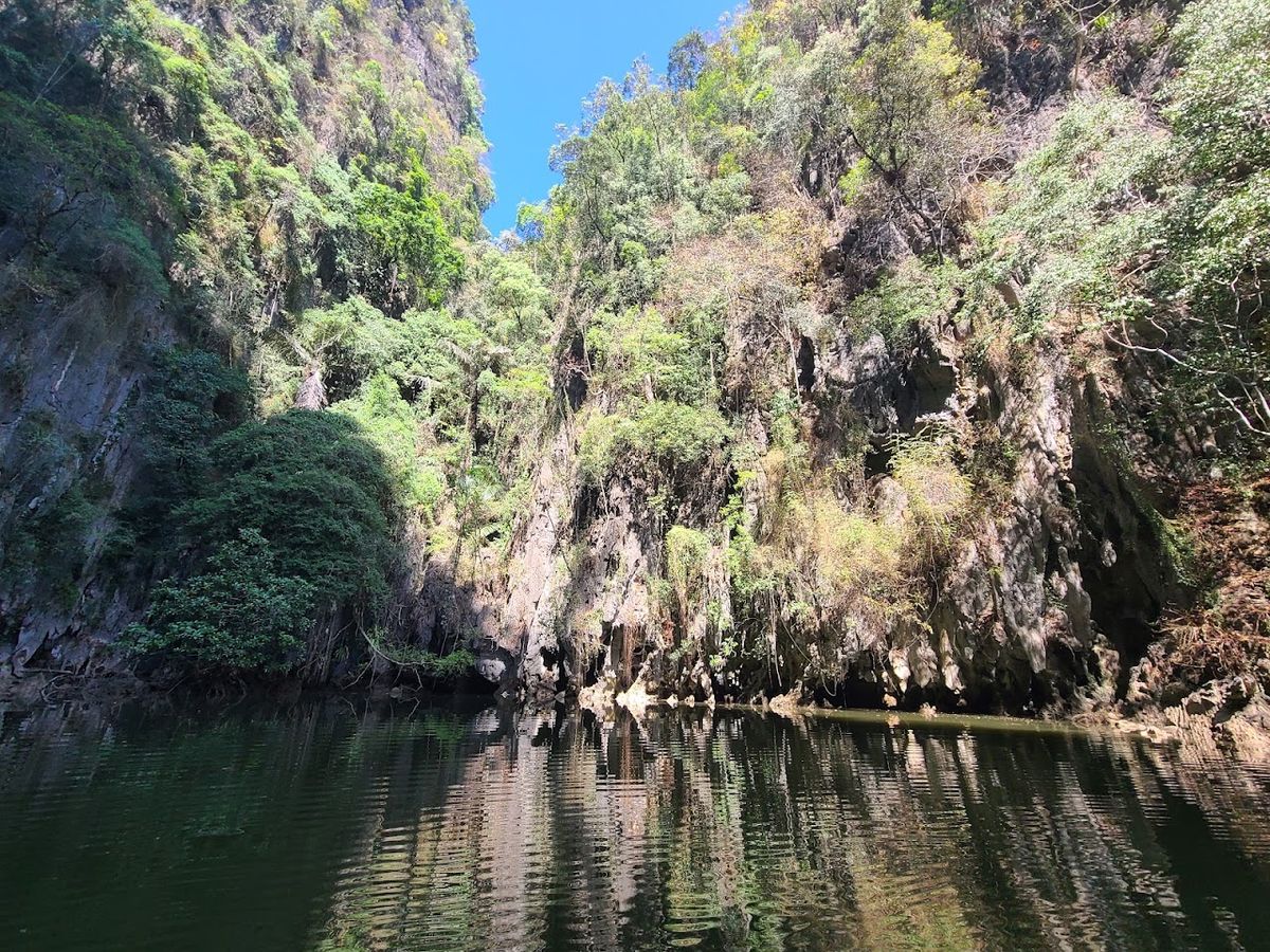 Phi Hua To Cave photo 4