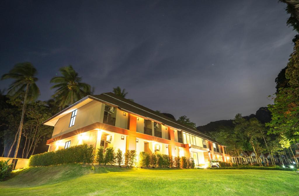 Tonsai Bay Resort — photo 5