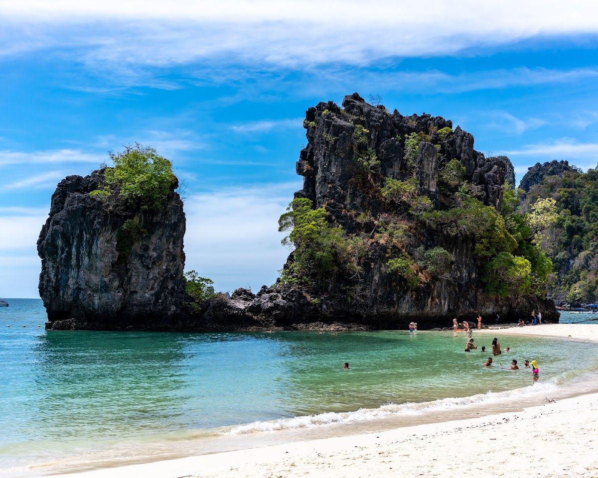 Ko Hong island surrounded by towering limestone cliffs and jade-green water in Krabi's national marine park