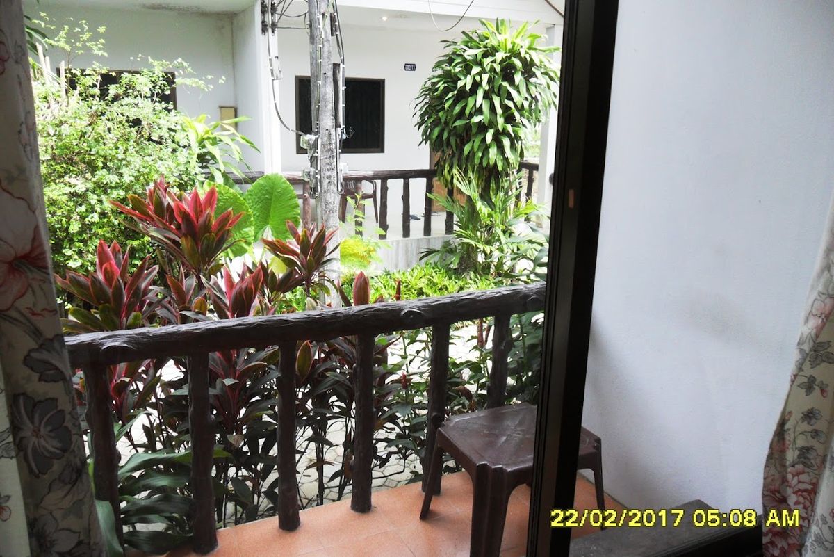 Aonang SR Bungalow, Ao Nang Beach room interior in Ao Nam Mao