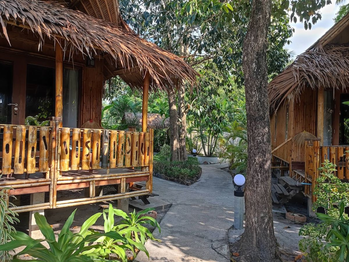 Lanta Lazy Days Bungalows exterior in Ao Nam Mao