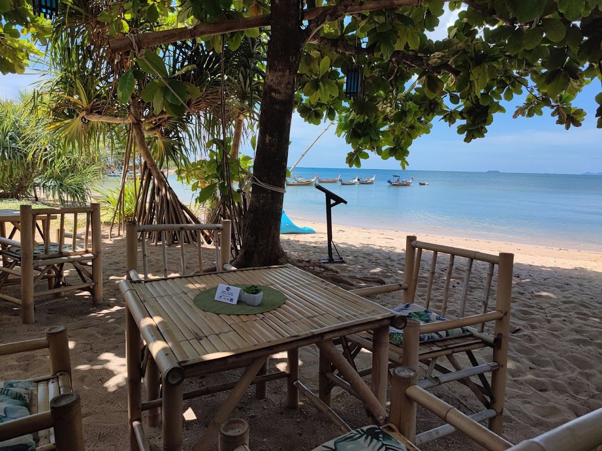 Lanta Lazy Days Bungalows facilities in Ao Nam Mao